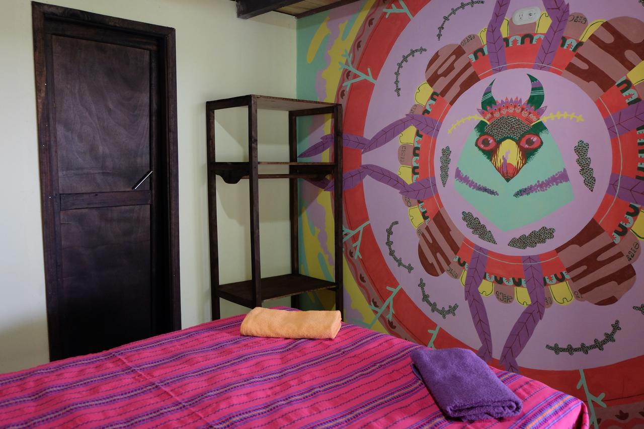 לאנקווין Aruma Eco-Hostal מראה חיצוני תמונה